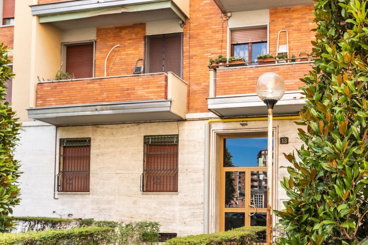 Rosselli 13 Milan Apartment Exteriör bild